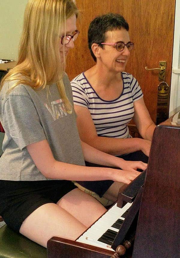 Kath Thorne-Thomas Piano Tutorials